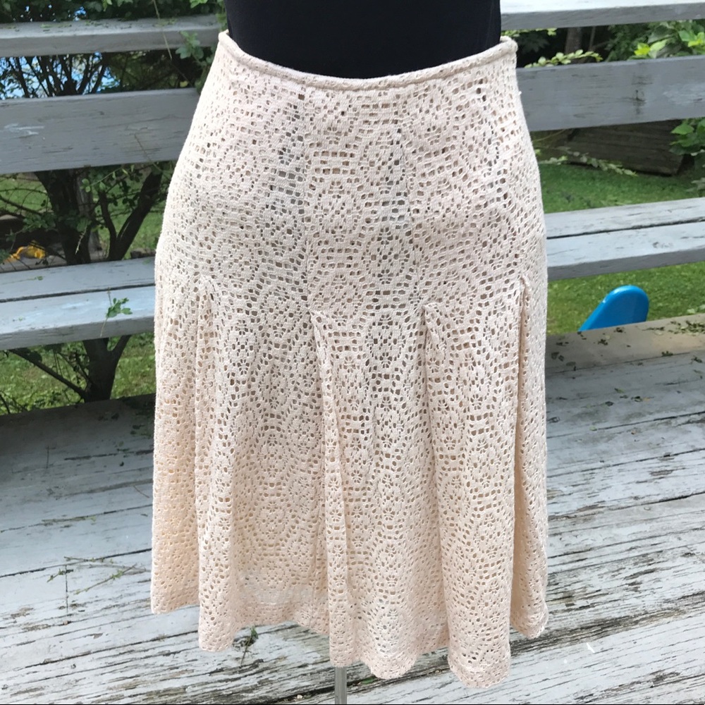 Isaac Mizrahi lace skirt size 2